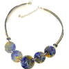 Pièce unique: Collier 5 médaillons  couleurs: bleu – ocre, sur cordon coton ciré 2 couleurs assorties