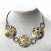 Collier 3 médaillons de 40 mm Couleurs Beige-brun-ocre