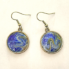 Paire de boucle d'oreilles diamètre 20 mm couleur bleu, grand fermoir sans nickel. Certies sur métal vieilli