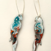 Paire de boucles d'oreilles Perroquet  longueur 55 mm, grand fermoir sans nickel.