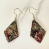 Paire de boucles d'oreilles triangle rouge et noir 35mm