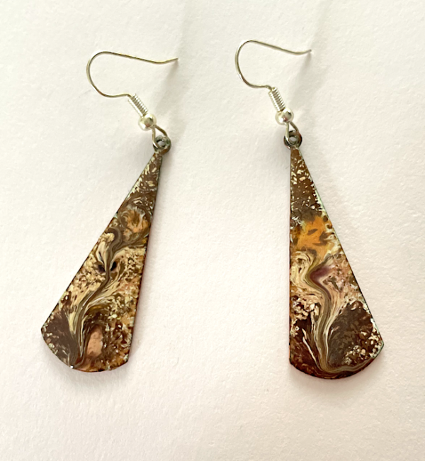 Paire de boucles d'oreilles gouttes brun 45mm
